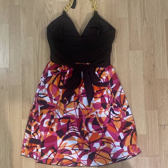 Cute Floral Halter Dress - Picture 3 of 3